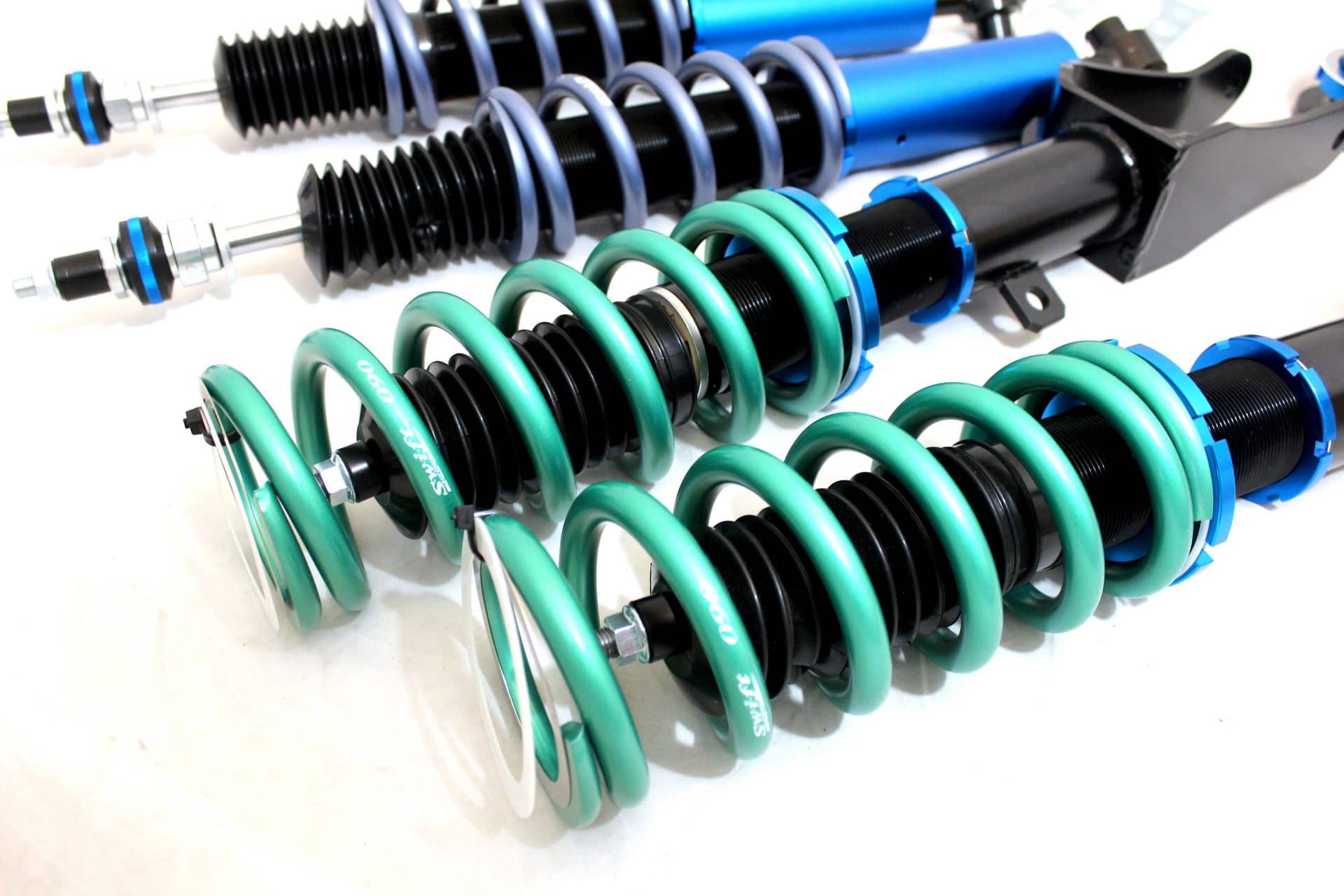 テスラモデル3RWD用 ショックアブソーバー前後1台分 Performance Suspension - Unplugged Performance