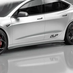 Model 3 Performance Highlandサイドスカート - Unplugged Performance